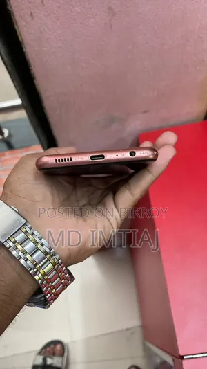 Samsung Galaxy F13 128 GB Red