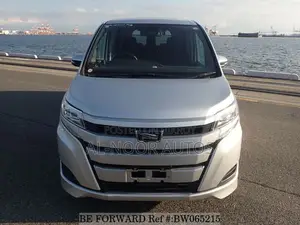 Toyota Noah 2.0 Front-Wheel Drive (8 Seater) 2021 Silver