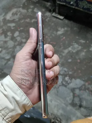 স্যামসাং গ্যালাক্সি এস২১ ৫জি ২৫৬ জিবি নীল