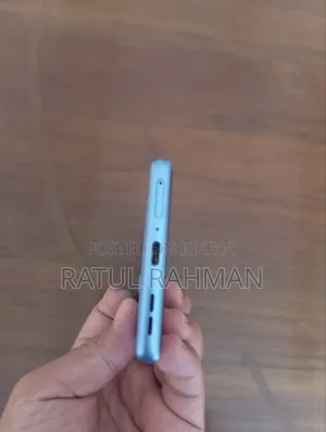 মোটরোহেলা জি৯৬ ৫জি ১২৮ জিবি নীল