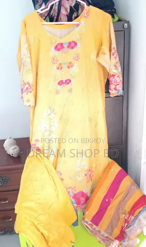 Used Readymade Cotton 3pcs for 500.