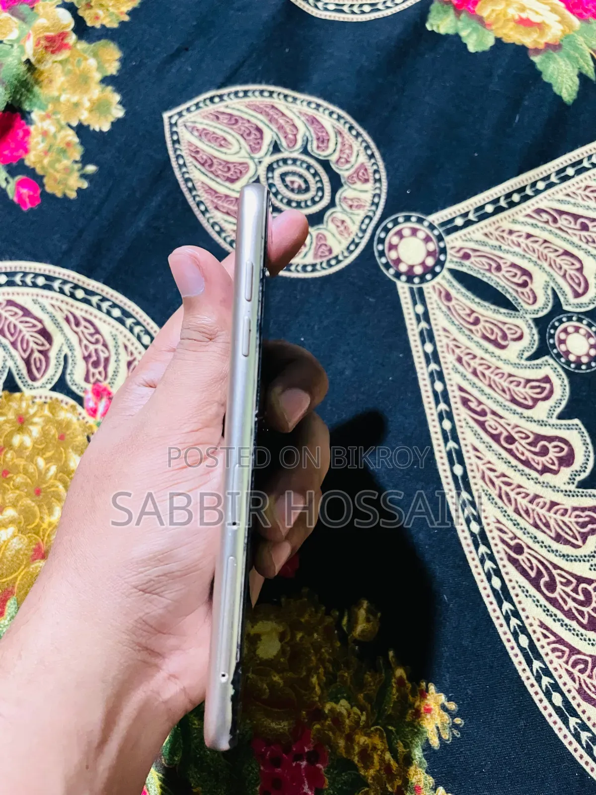 Samsung Galaxy J5 16 GB Gold