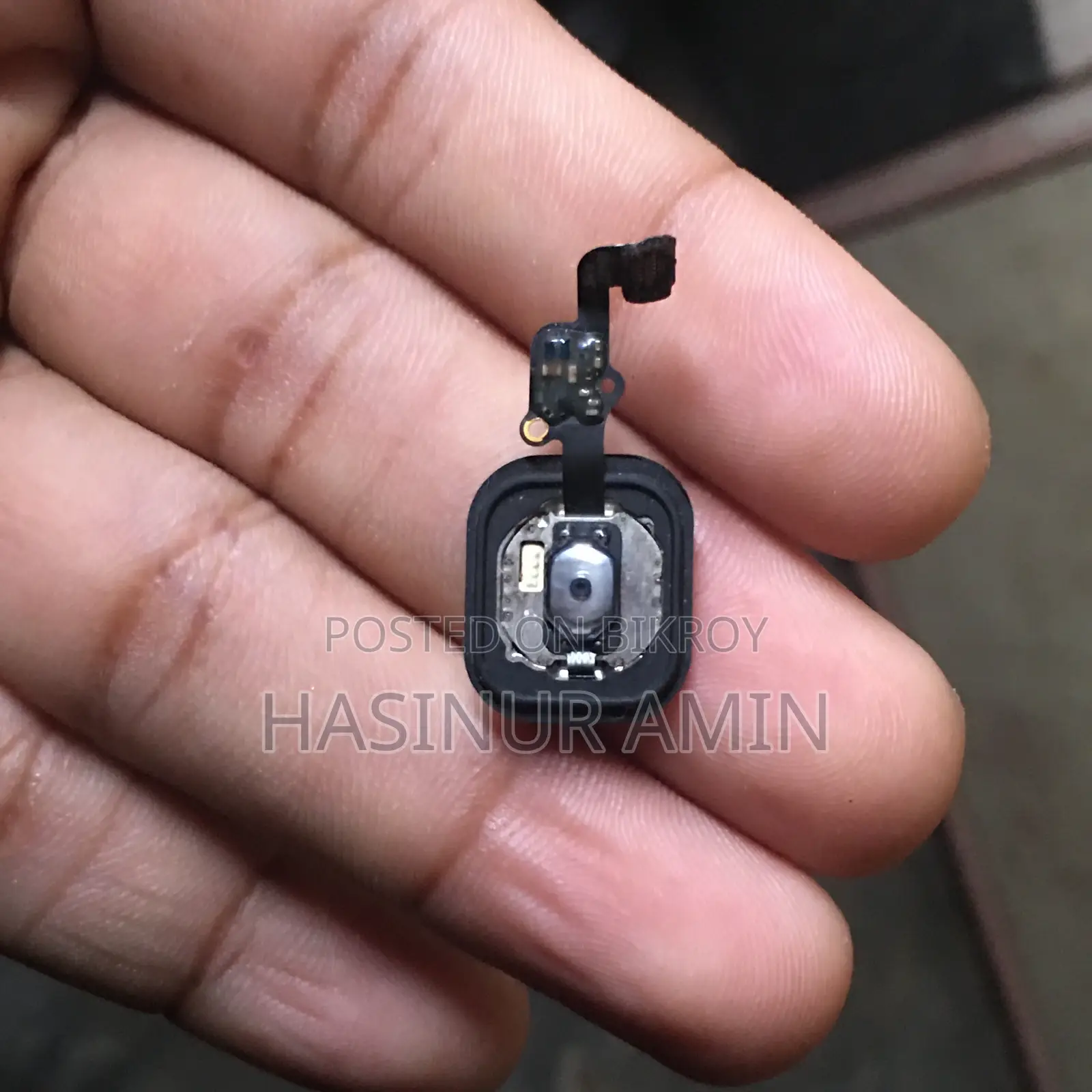 iPhone Fingerprint Sensor