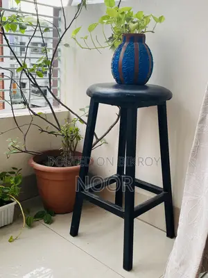 SET of 6 Aesthetic Black Restaurant Chairs for Sale!!