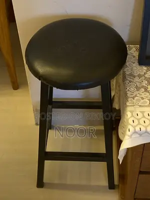SET of 6 Aesthetic Black Restaurant Chairs for Sale!!