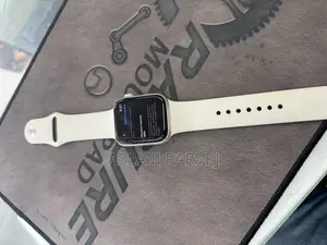 Apple Watch SE 2 (GPS)