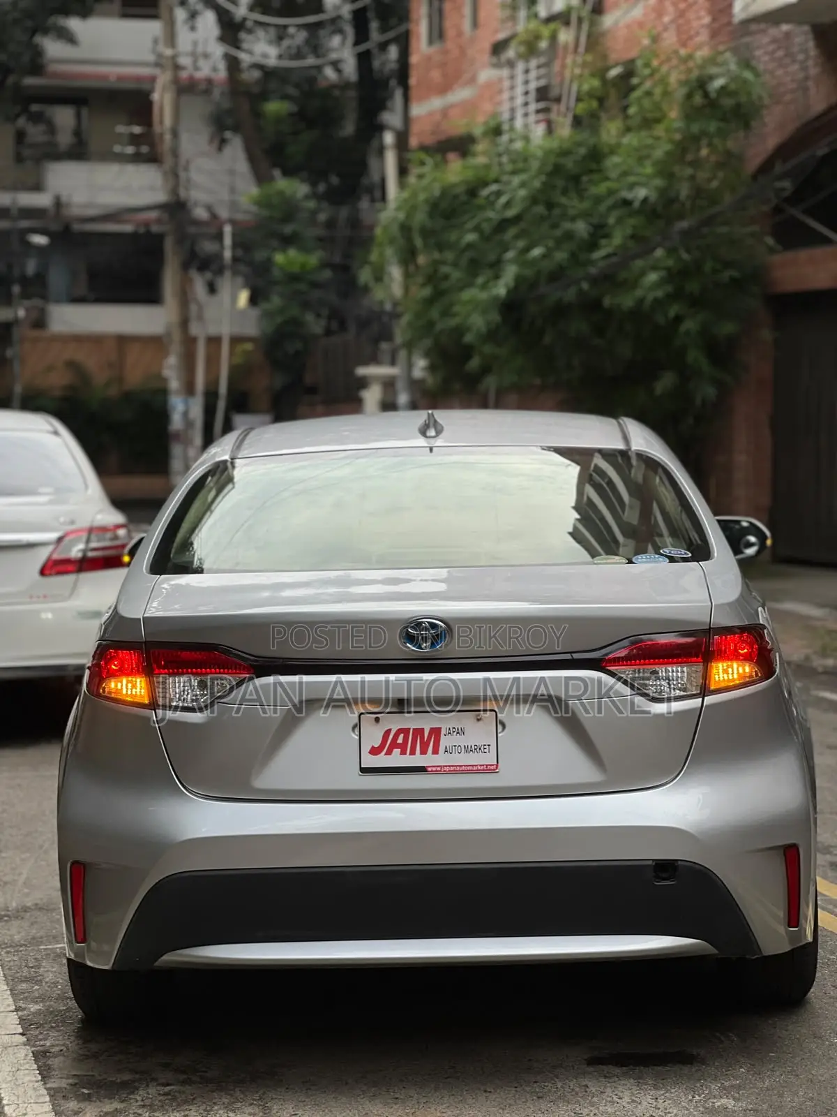 টয়োটা করোল্লা এল ২০২০ রূপালী