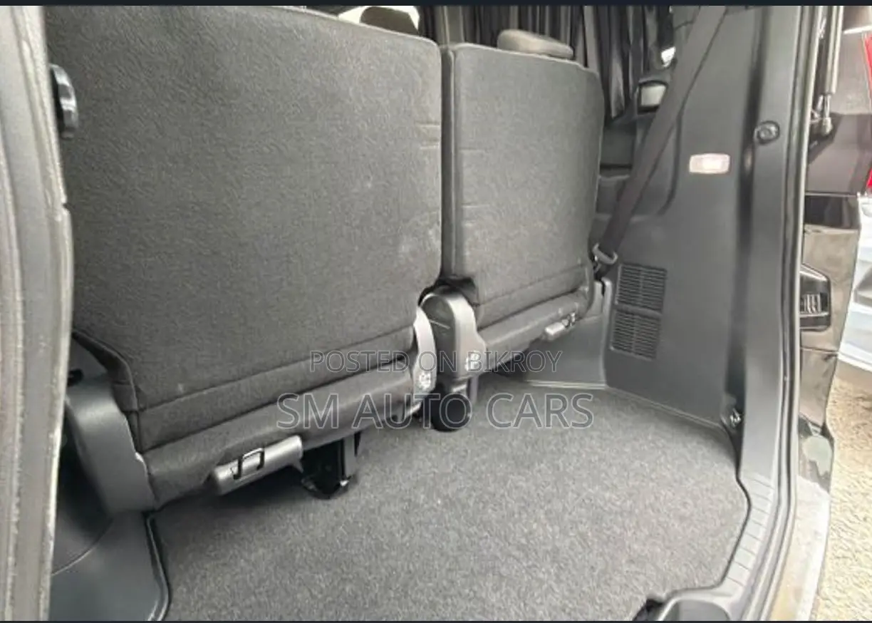 Toyota Noah 2022 Black