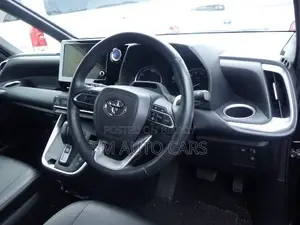 Toyota Voxy 2022 Black