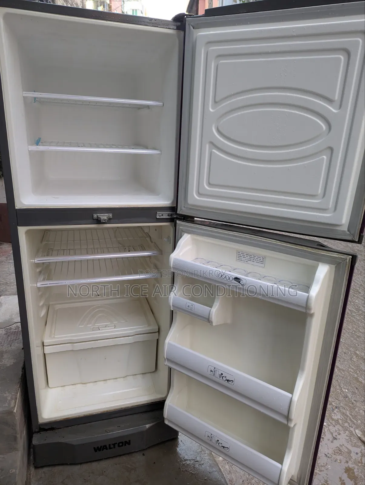 Walton Beguni Colour Frost Fridge 341 Ltr.