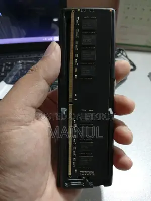 16 GB RAM DDR4 (Desktop RAM)
