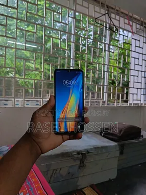 Tecno Spark Go 64 GB Blue