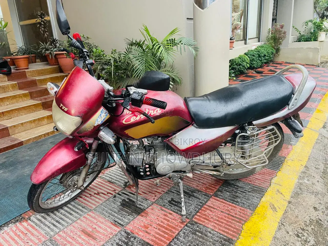 টিভিএস ২০০৮ রেড