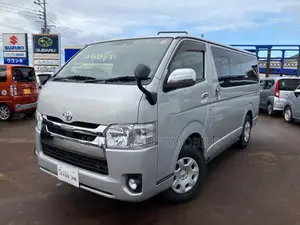 Toyota HiAce 2021 Silver