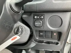 Toyota HiAce 2021 Silver