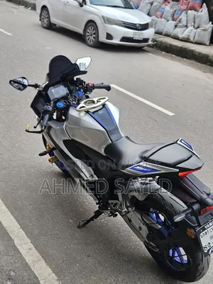 Yamaha R15M 2023 Silver