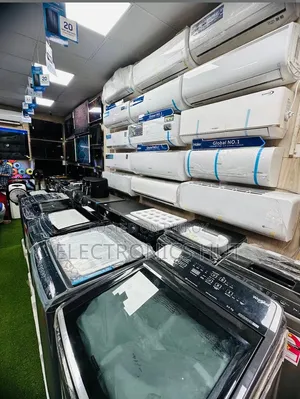 Showroom Helper Needed