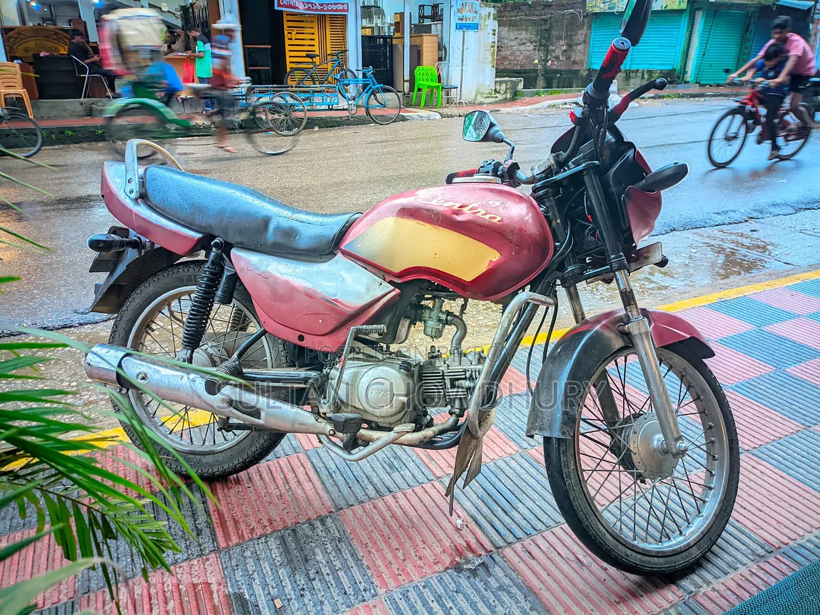 টিভিএস ২০০৮ রেড