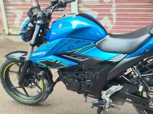 সুজুকি জিক্সার ২০২৫