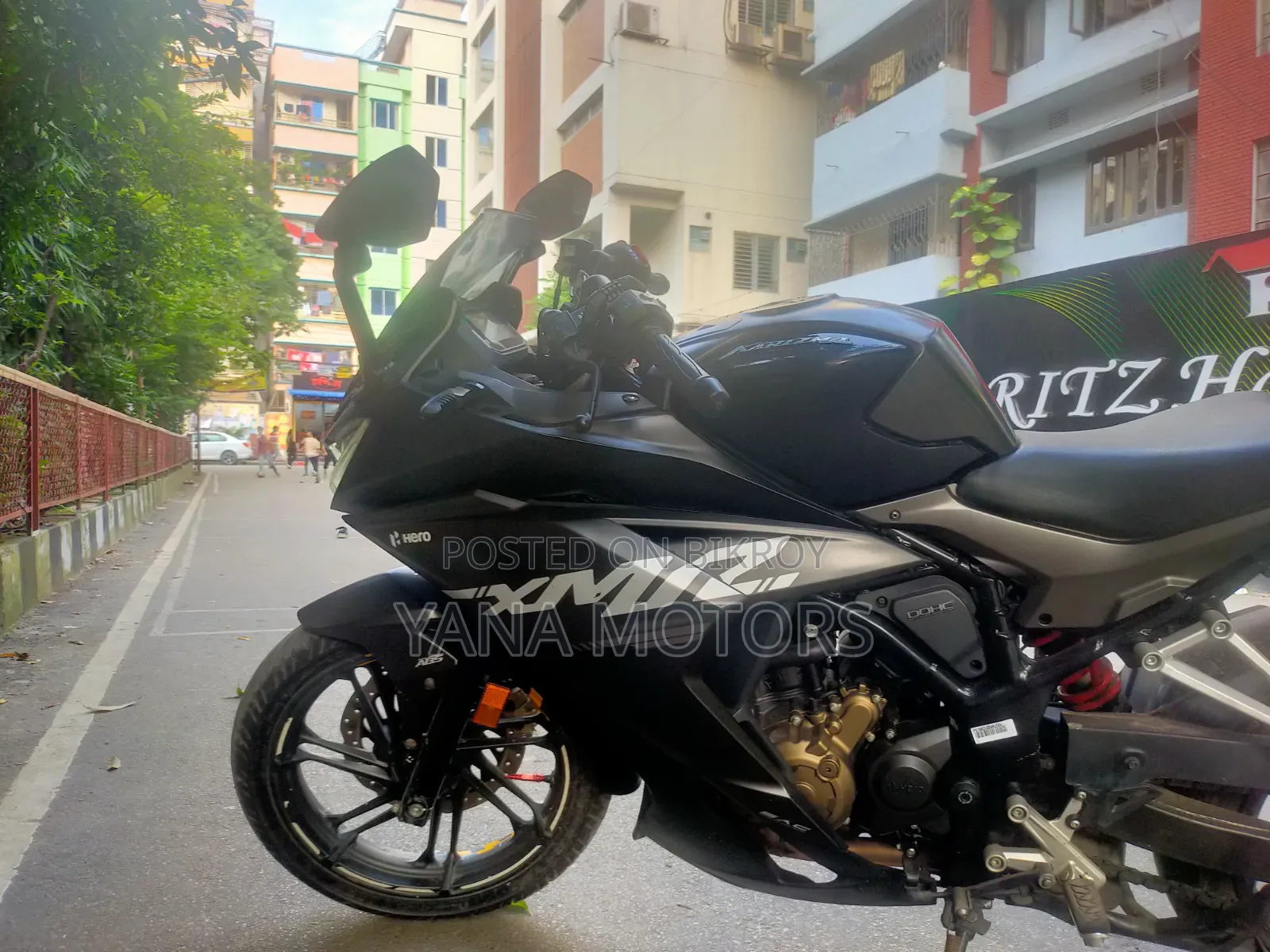 Hero Karizma XMR 210 2024 Black