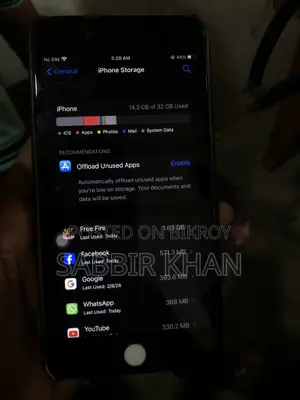Apple iPhone 7 Plus 32 GB Red