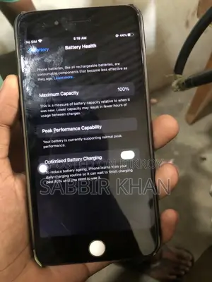 Apple iPhone 7 Plus 32 GB Red
