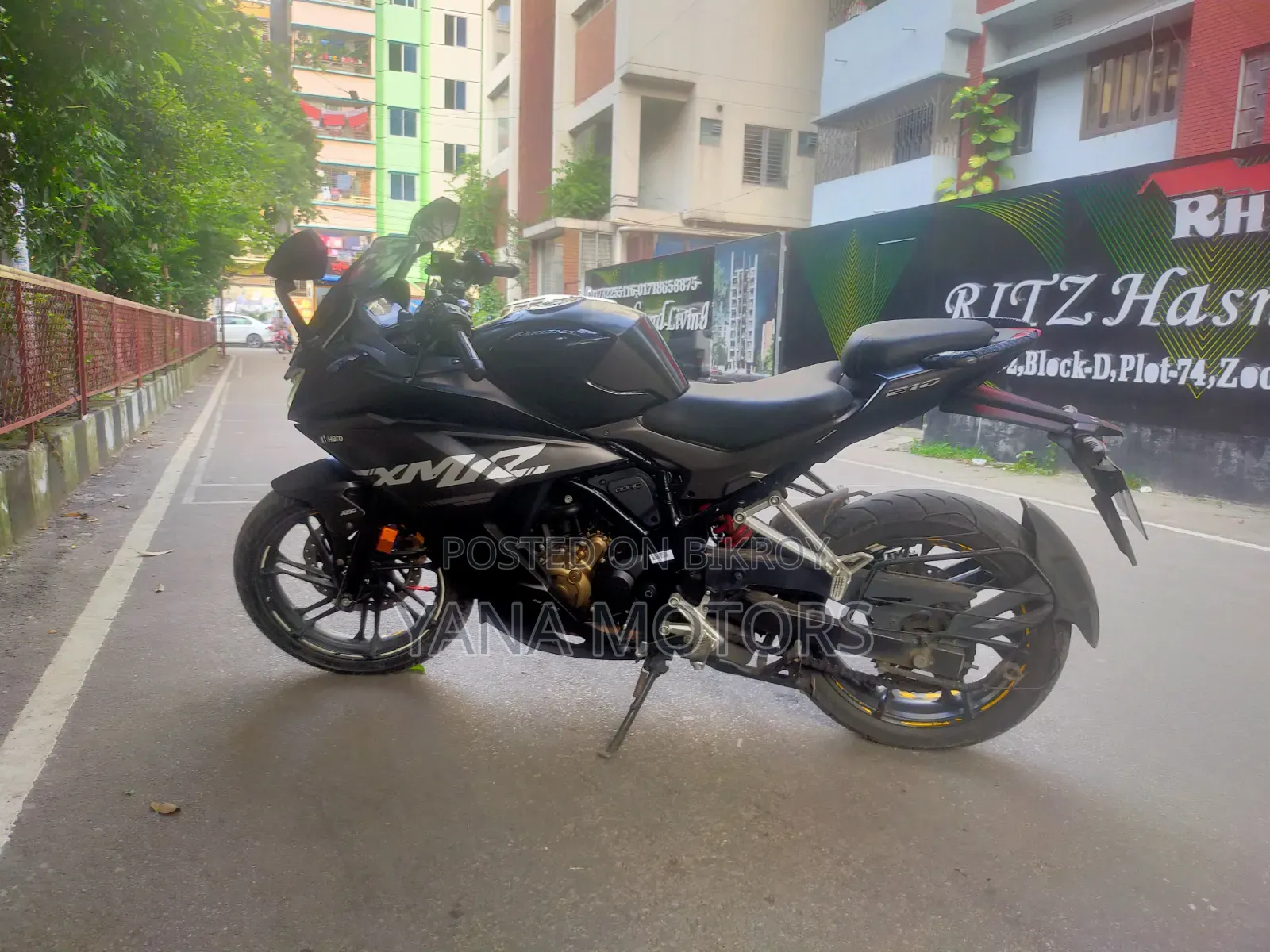 Hero Karizma XMR 210 2024 Black