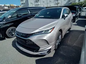 Toyota Harrier 2.5 Hybrid 2020 Beige