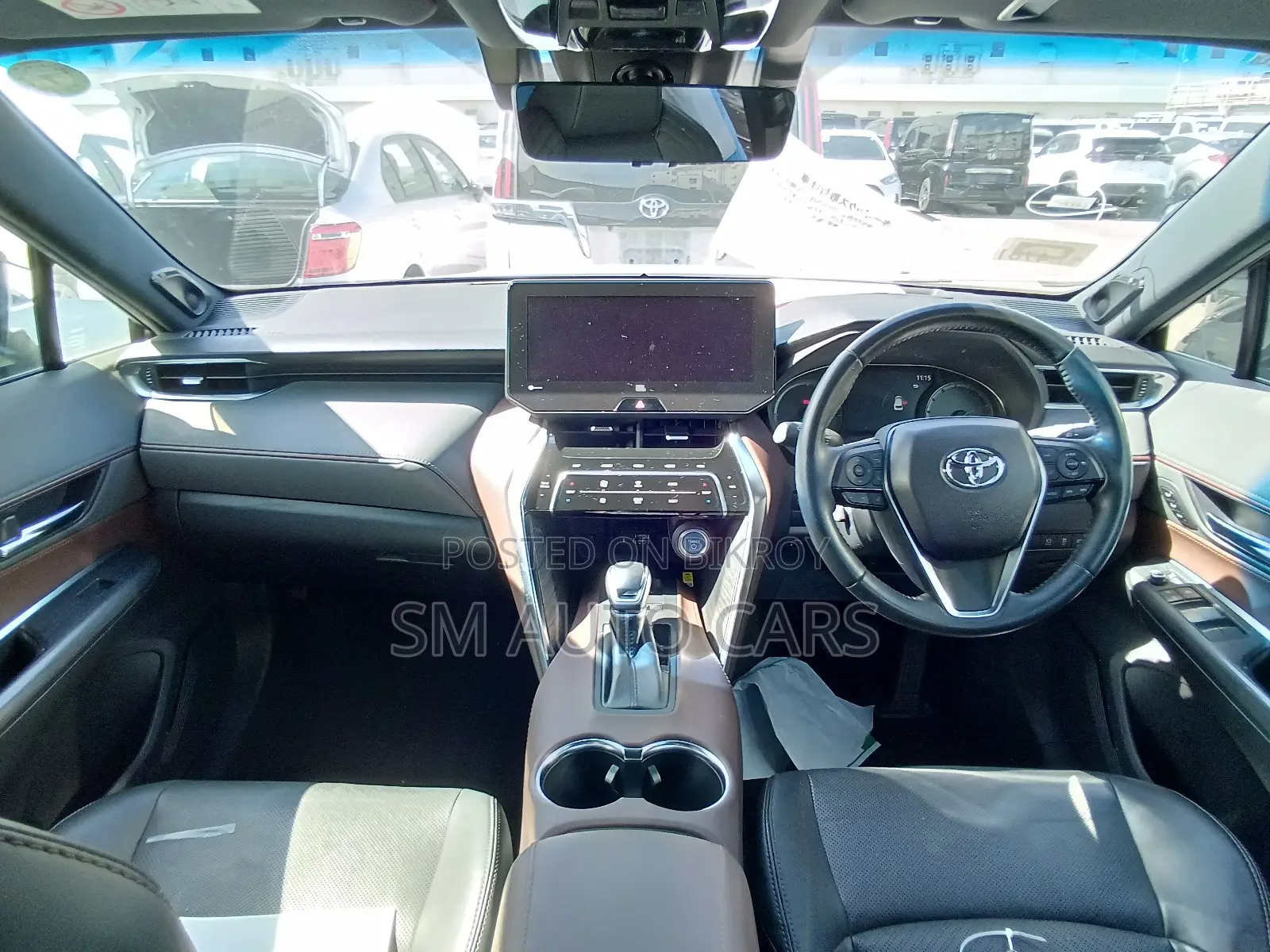 Toyota Harrier 2.5 Hybrid 2020 Beige