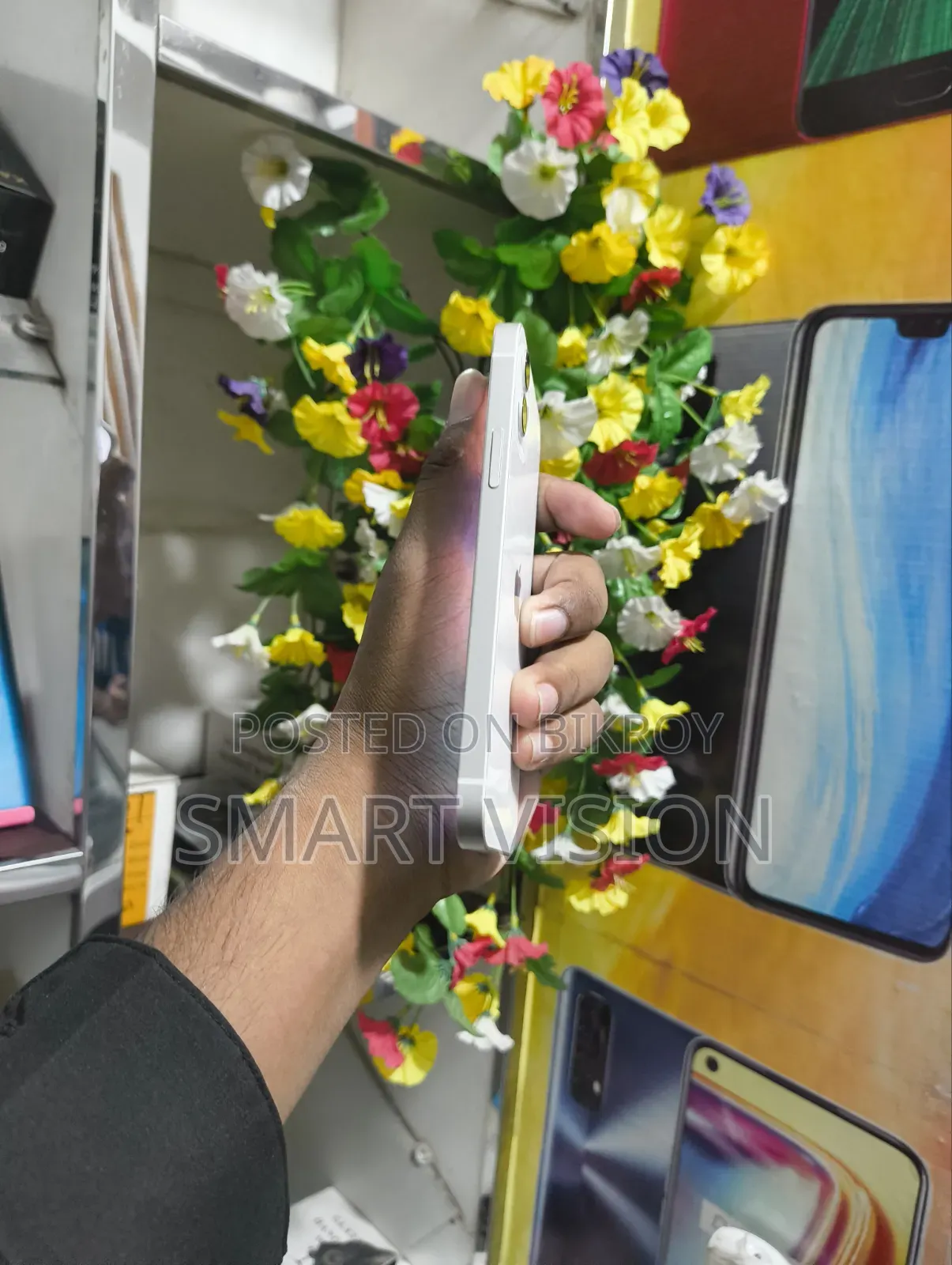 অ্যাপল আইফোন ১২ ১২৮ জিবি