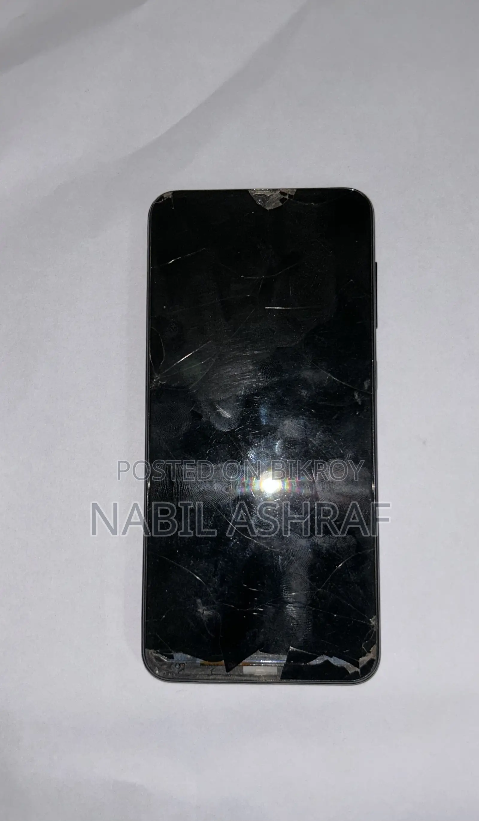 স্যামসাং গ্যালাক্সি এ৫০ ৬৪ জিবি