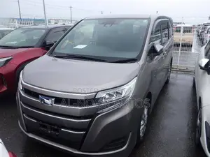 Toyota Noah 1.8 FWD Hybrid (7 Seater) 2021 Brown