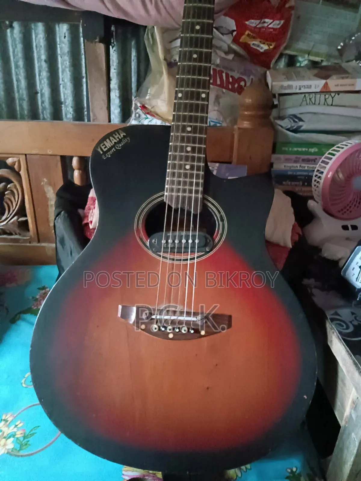 ইয়ামাহা গিটার