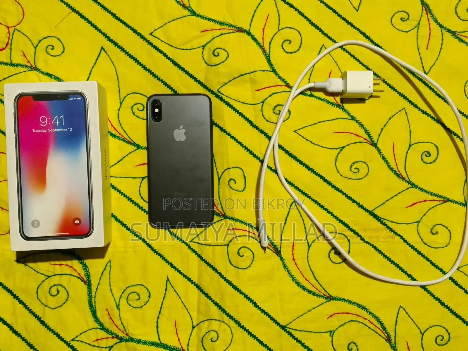 New Apple iPhone X 256 GB Black
