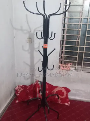 রিগ্যাল স্ট্যান্ড ক্লথ হ্যাঙ্গার