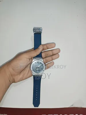 ব্র্যান্ডেড নিউ হাবলট।