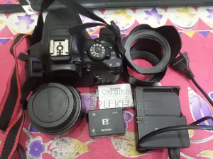 Canon 700D + 50mm F/1.8 Lens
