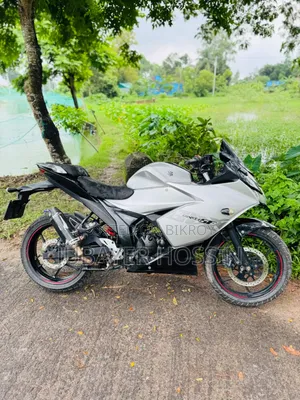 Suzuki Gixxer SF 2021 Silver
