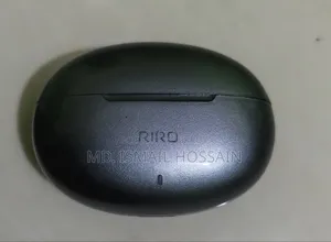 রிரো ইয়ারবাডস (ভিভো ব্যান্ড)