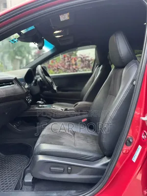 Honda Vezel 2018 Red