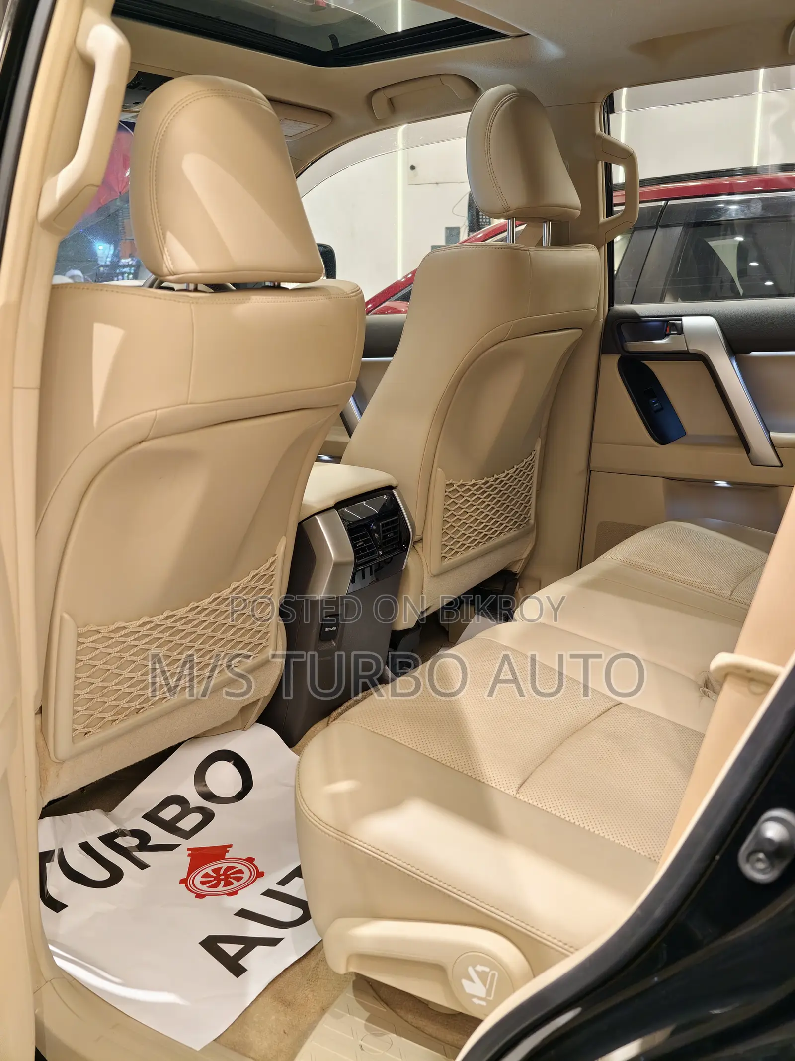 Toyota Land Cruiser Prado 2022 Black