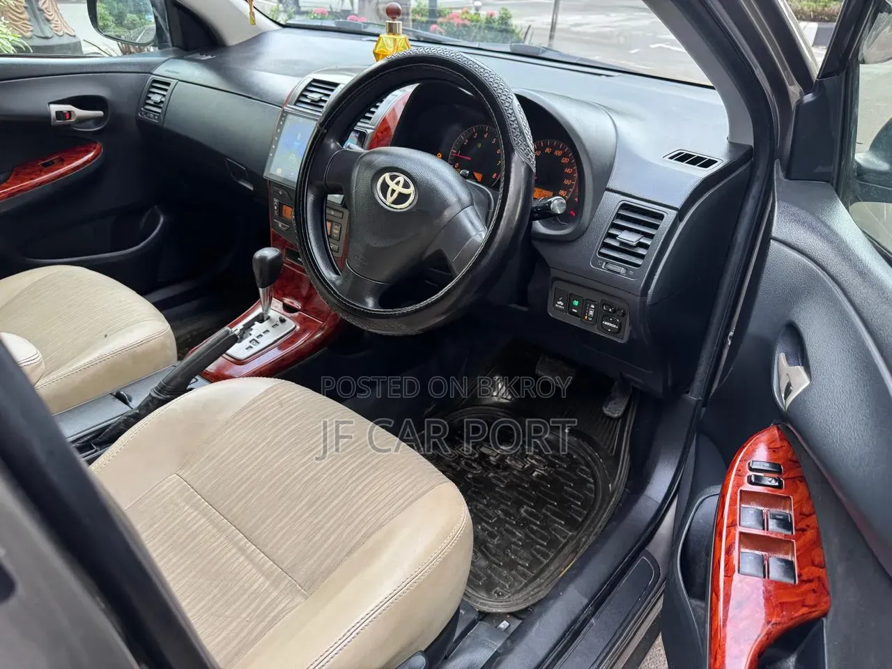 Toyota Axio 2010 Gray