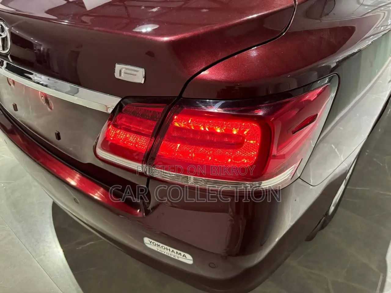 টয়োটা প্রমিও ১.৫ এফডব্লিউডি ২০১৮ লাল