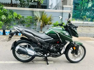 Honda X-Blade 160 2021 Green