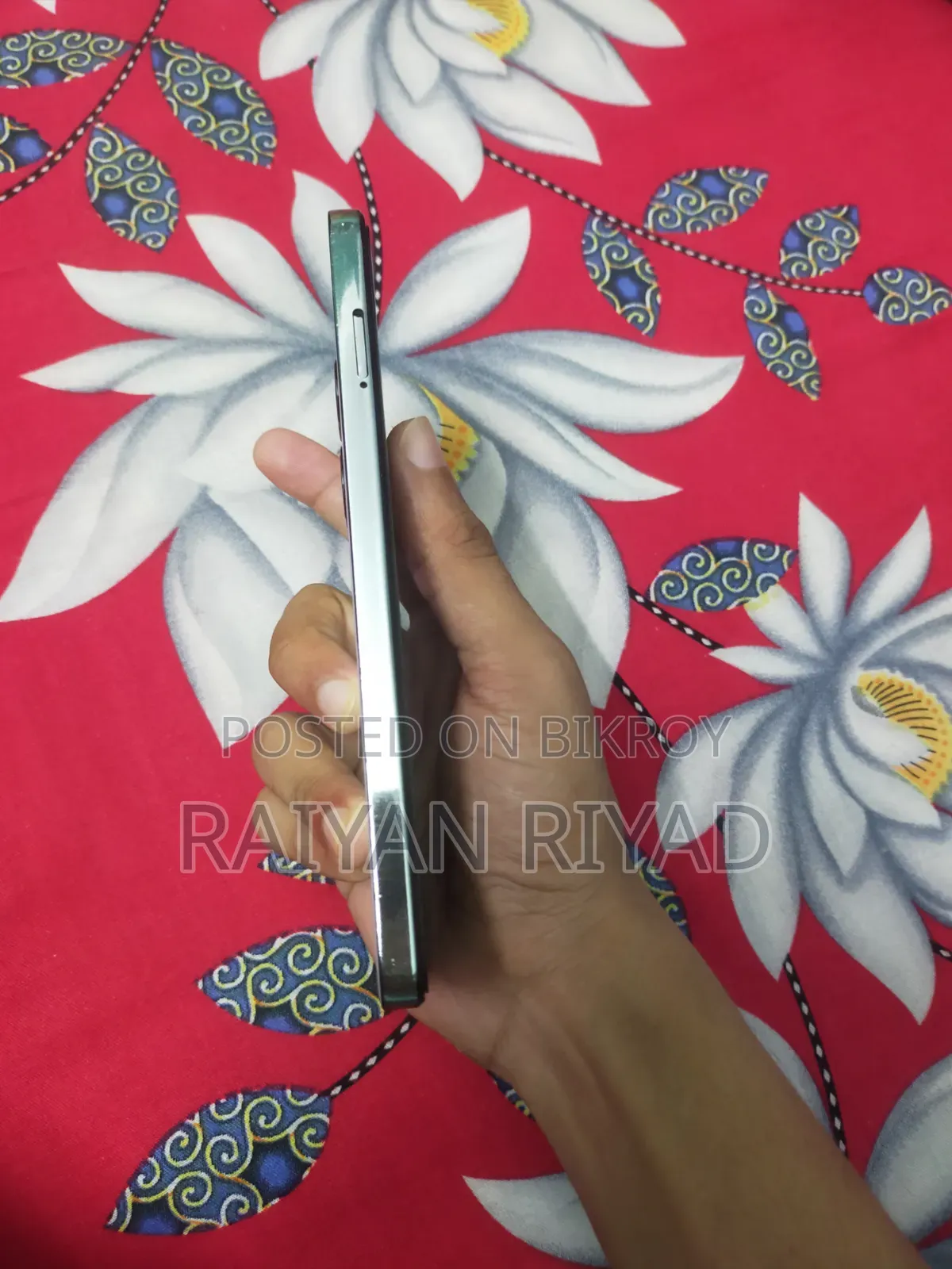 টেকনো ক্যামন ২০ প্রিমিয়ার ৫জি ৫১২ জিবি সাদা