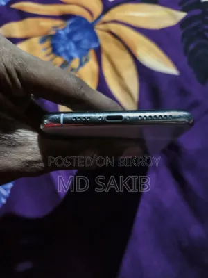 ইএল ৬৪ জিবি সাদা
