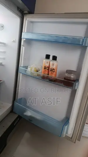 জরুরী ফ্রিজ বিক্রি হবে!!!