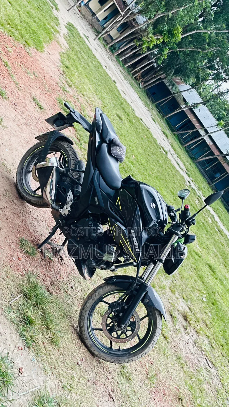 সুজুকি জিক্সার ২০২৩ ব্ল্যাক