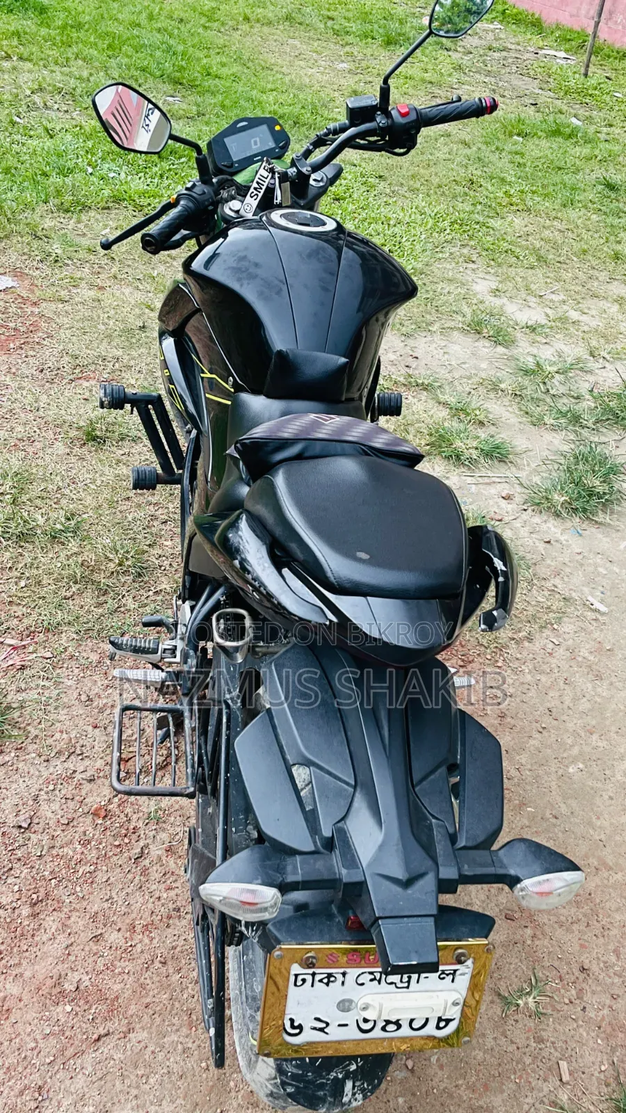 সুজুকি জিক্সার ২০২৩ ব্ল্যাক
