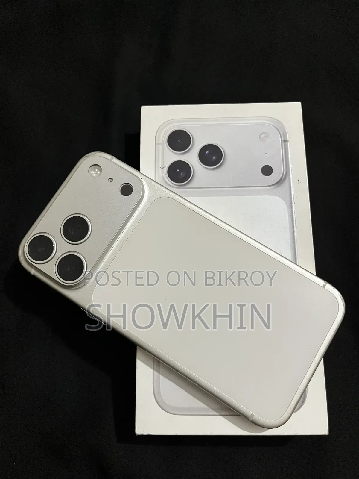 অ্যাপল আইফোন ১৭ প্রো ম্যাক্স ২৫৬ জিবি সিলভার
